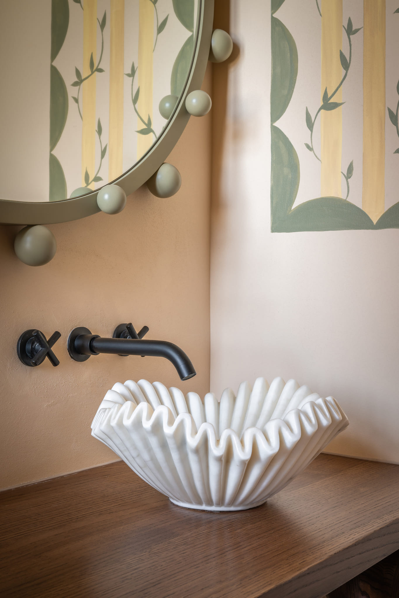 Verneuil la douce hotel