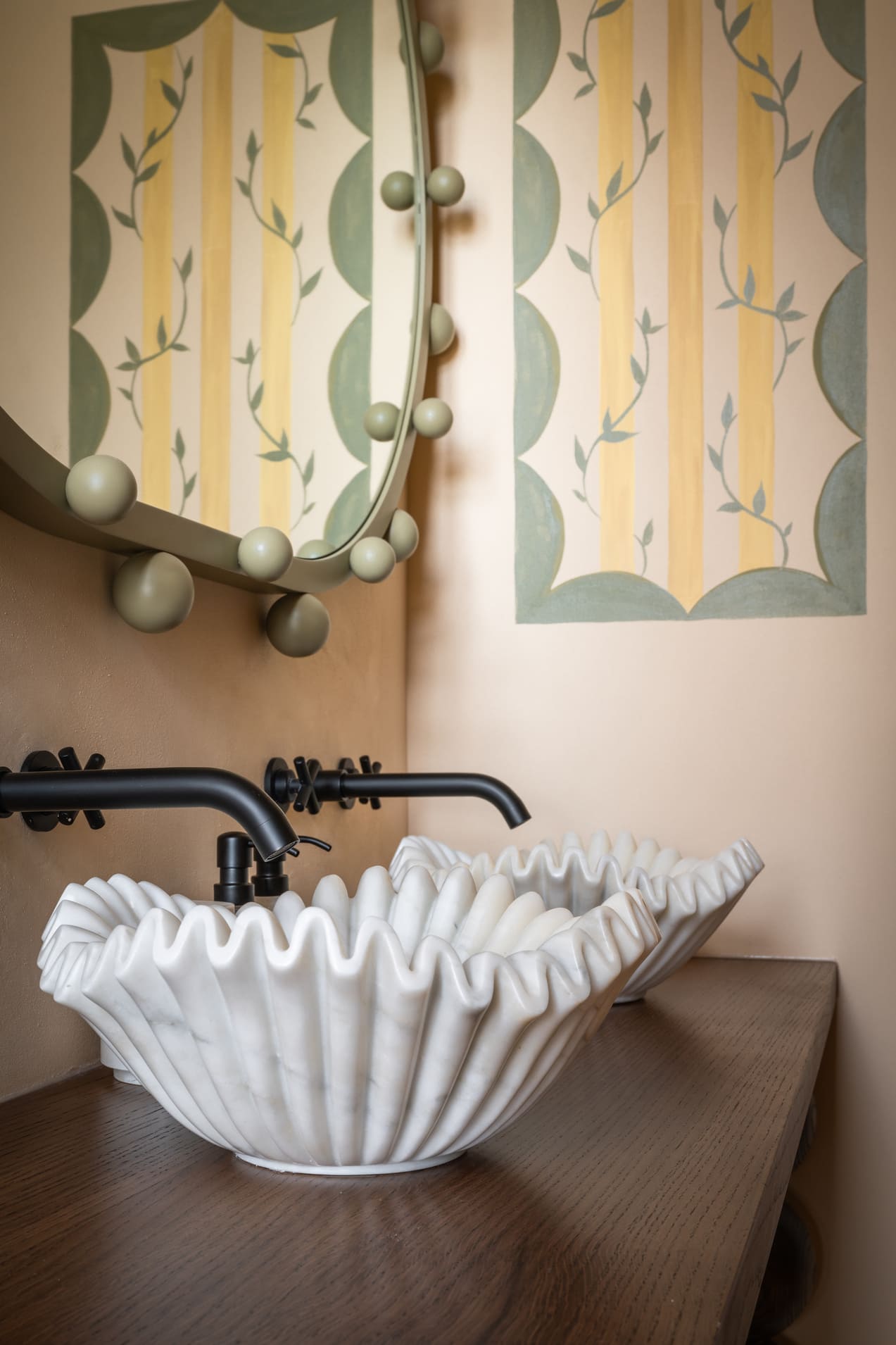 Verneuil la douce hotel