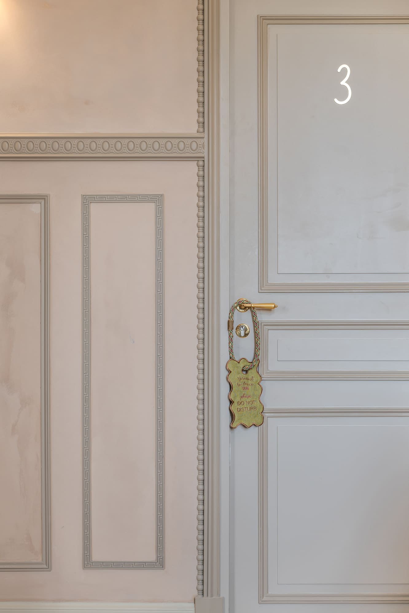 Verneuil la douce hotel