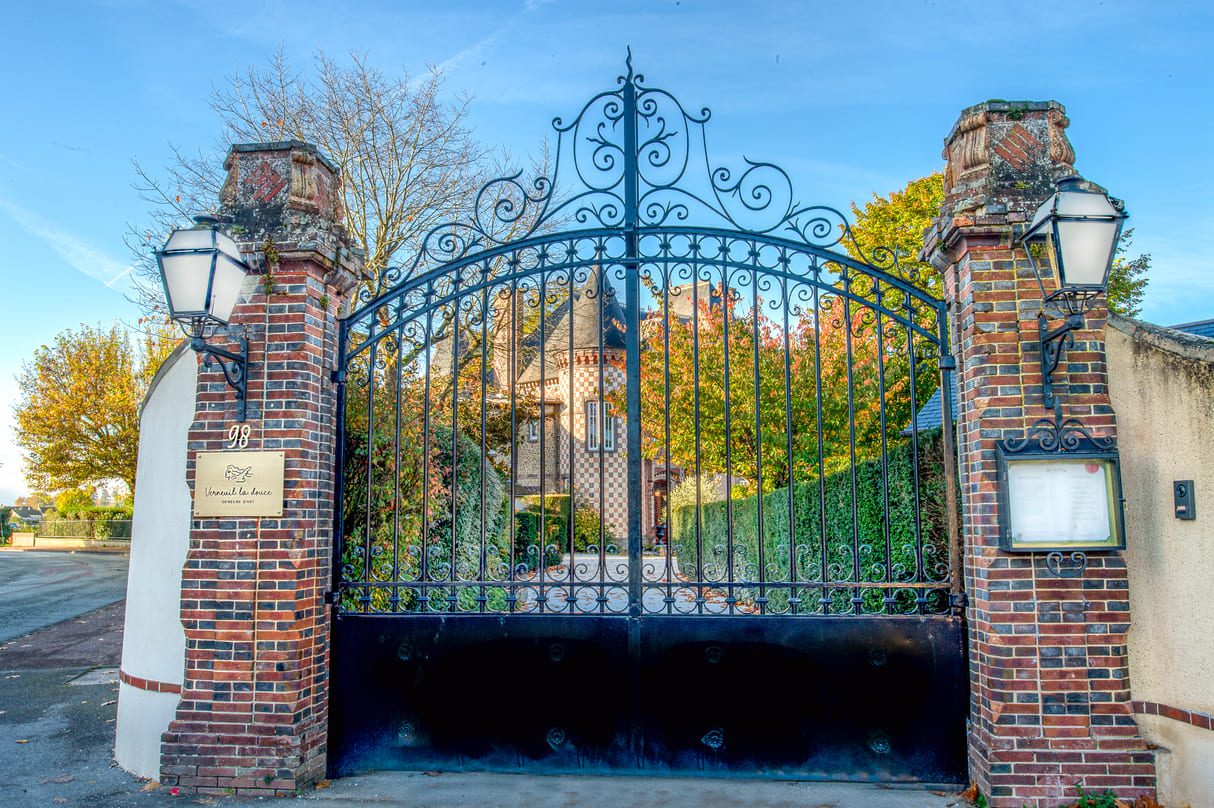 Verneuil la douce hotel