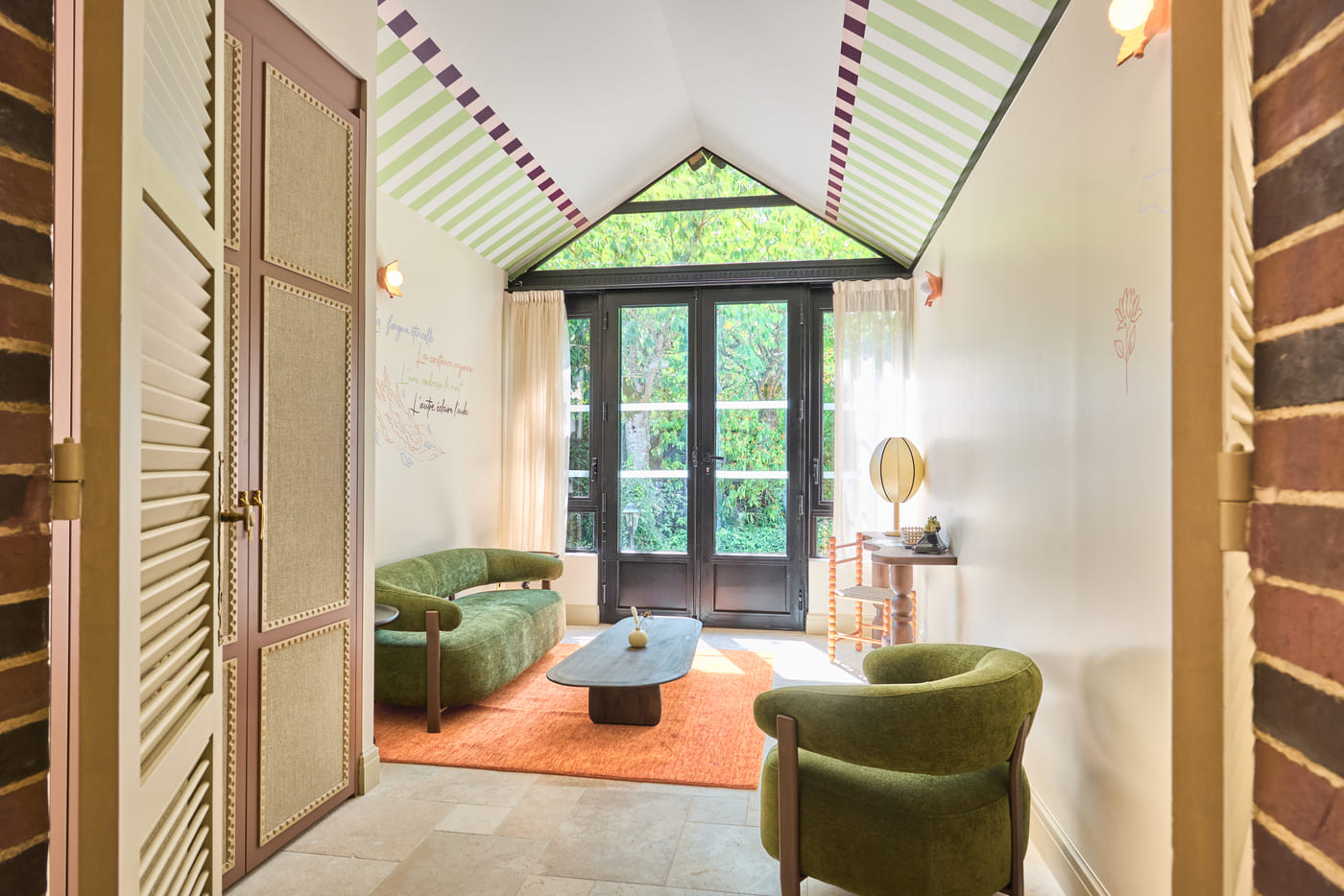 Verneuil la douce hotel