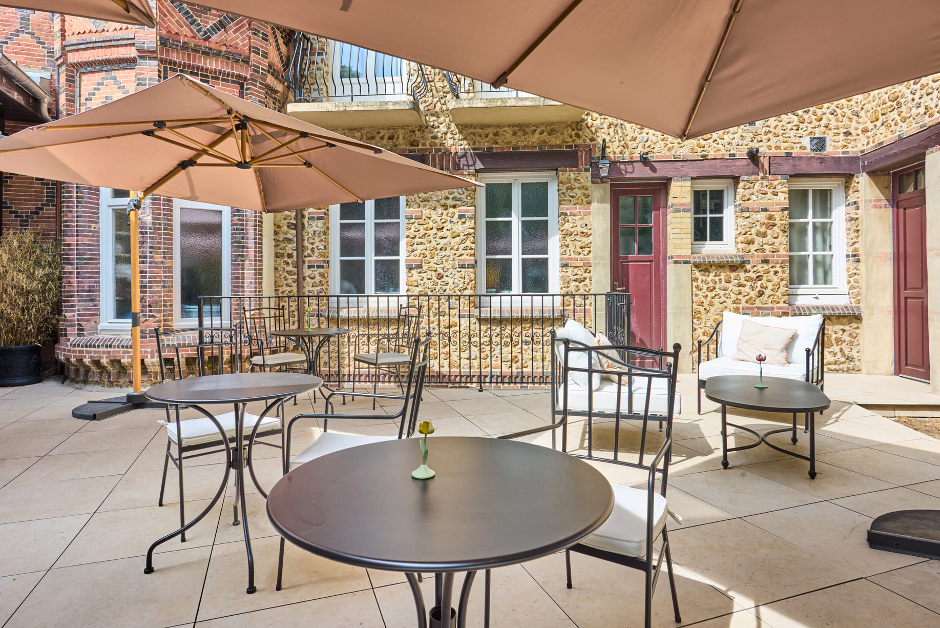 Verneuil la douce hotel